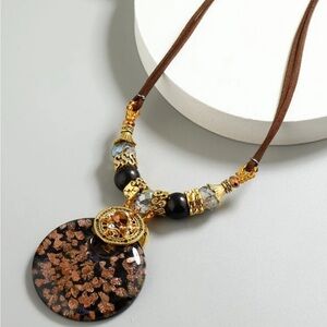 Round Glass Pendant Necklace